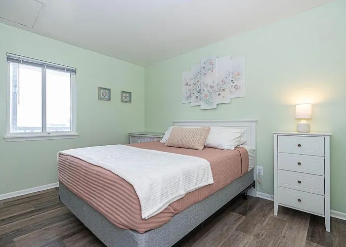 Holiday home Eagle's Landing 303 - Bayside Breeze *